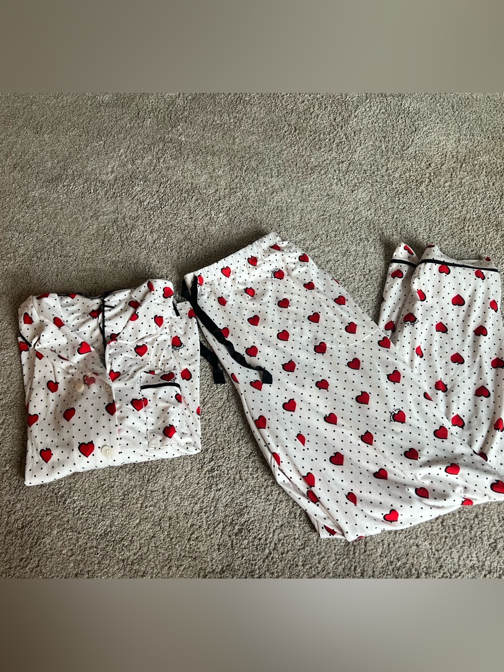 Vera Wang Women's Heart Print Pajama Set